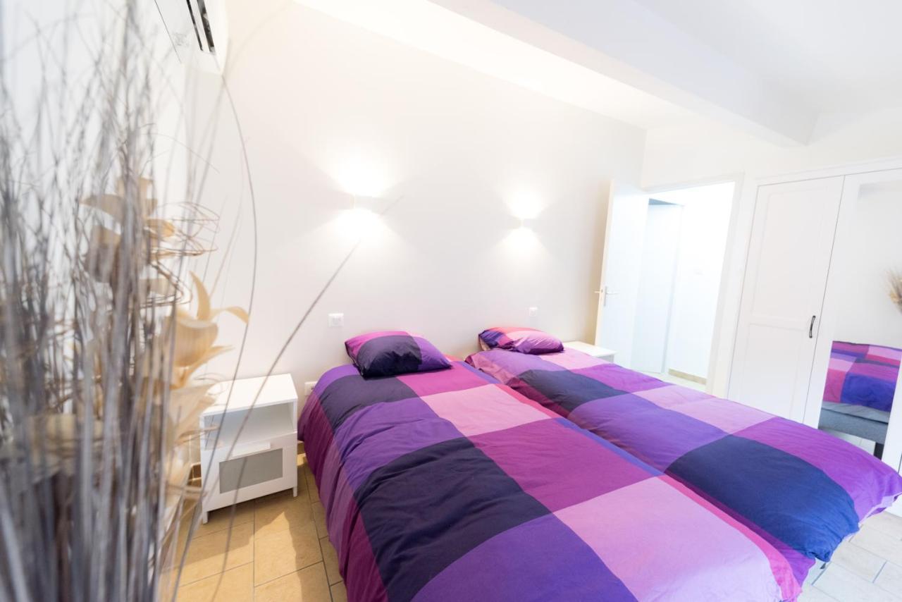 Ravissant Triplex Et Duplex Au Centre De Pont St Esprit Διαμέρισμα Εξωτερικό φωτογραφία