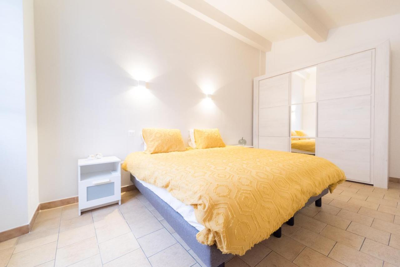 Ravissant Triplex Et Duplex Au Centre De Pont St Esprit Διαμέρισμα Εξωτερικό φωτογραφία